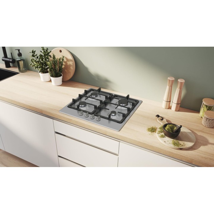 Plaque de cuisson gaz 4 feux inox Bosch Série 4 - Allumage électrique et sécurité