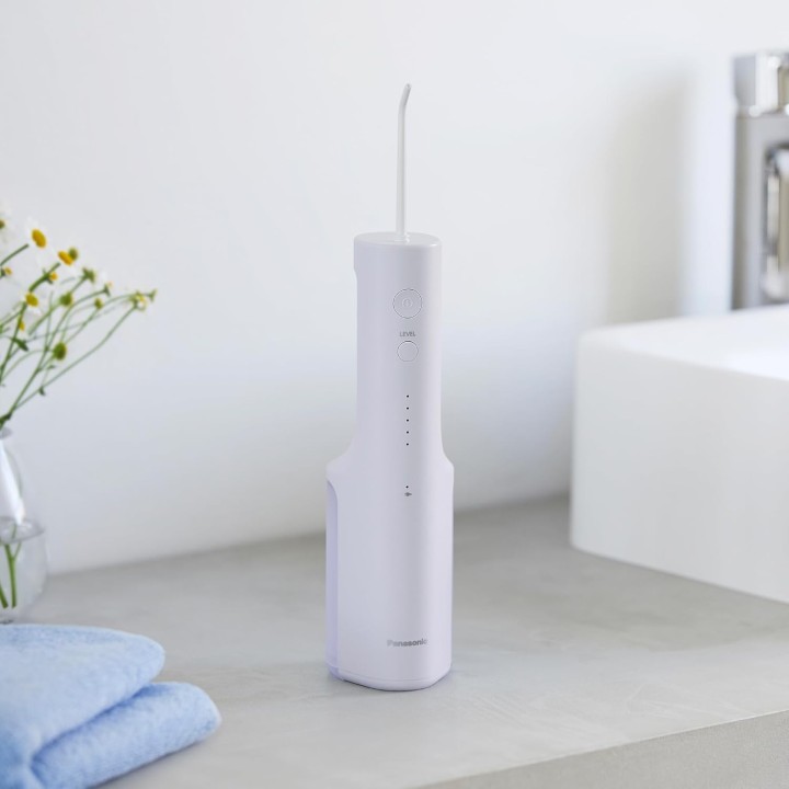 Hydropulseur dentaire ultrasonique Panasonic Série 300 - 200ml - 5 réglages - Violet